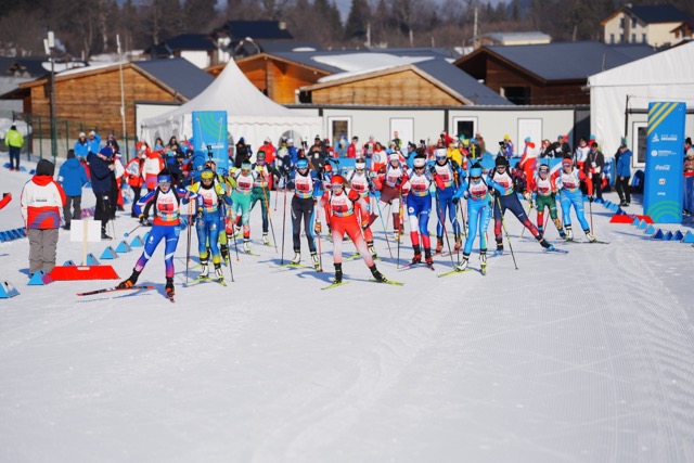 03 / SINGLE MIXED RELAY